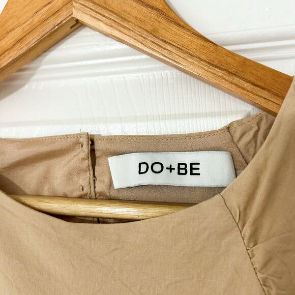 Do + Be Puff Sleeve Bow Back Poplin Top Beige Neutral Blouse Size Small EUC - Picture 4 of 7